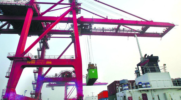 南通港全年货物吞吐量达2.05亿吨 集装箱同比增长19.1%