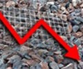 China iron ore retreats on slowdown worries, steel struggles