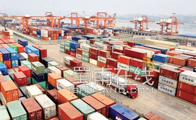 区港联动 促进泸州港口业务升级