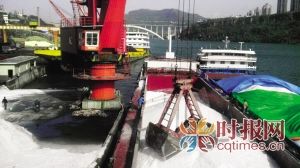 随着重庆打造长江上游航运中心的目标定位，重庆的港口经过了细致的规划。
