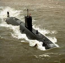 英国海军第3艘“机敏”级攻击型核潜艇下水