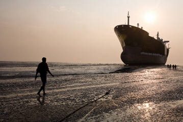 China Merchants Energy Shipping disposes elderly VLCC