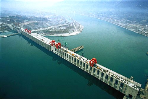 China’s Three Gorges Dam hits record high