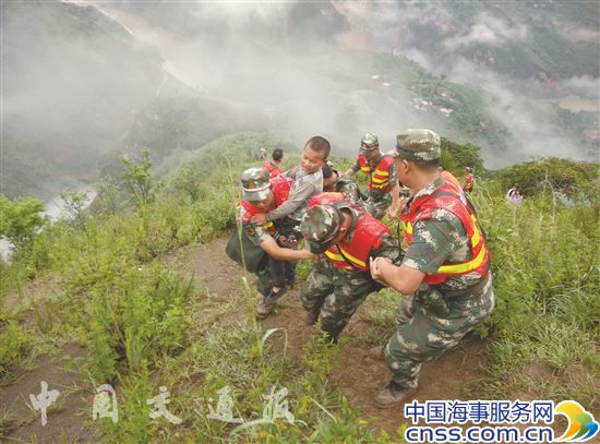 交通运输部启动应急机制全力抗震救灾