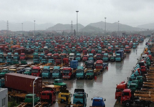 Strike at Ningbo Port Turns Violent