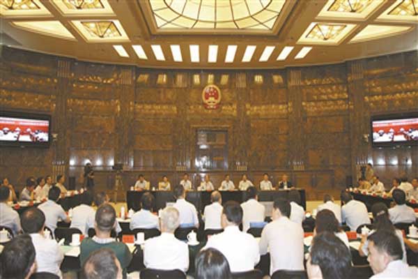 万鄂湘：努力实现海事审判新的历史跨越