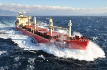 Cargo Ship Makes 1st-Ever Solo Trip Through Northwest Passage