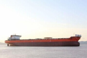 舟山中远船务获1艘152000吨穿梭油船订单