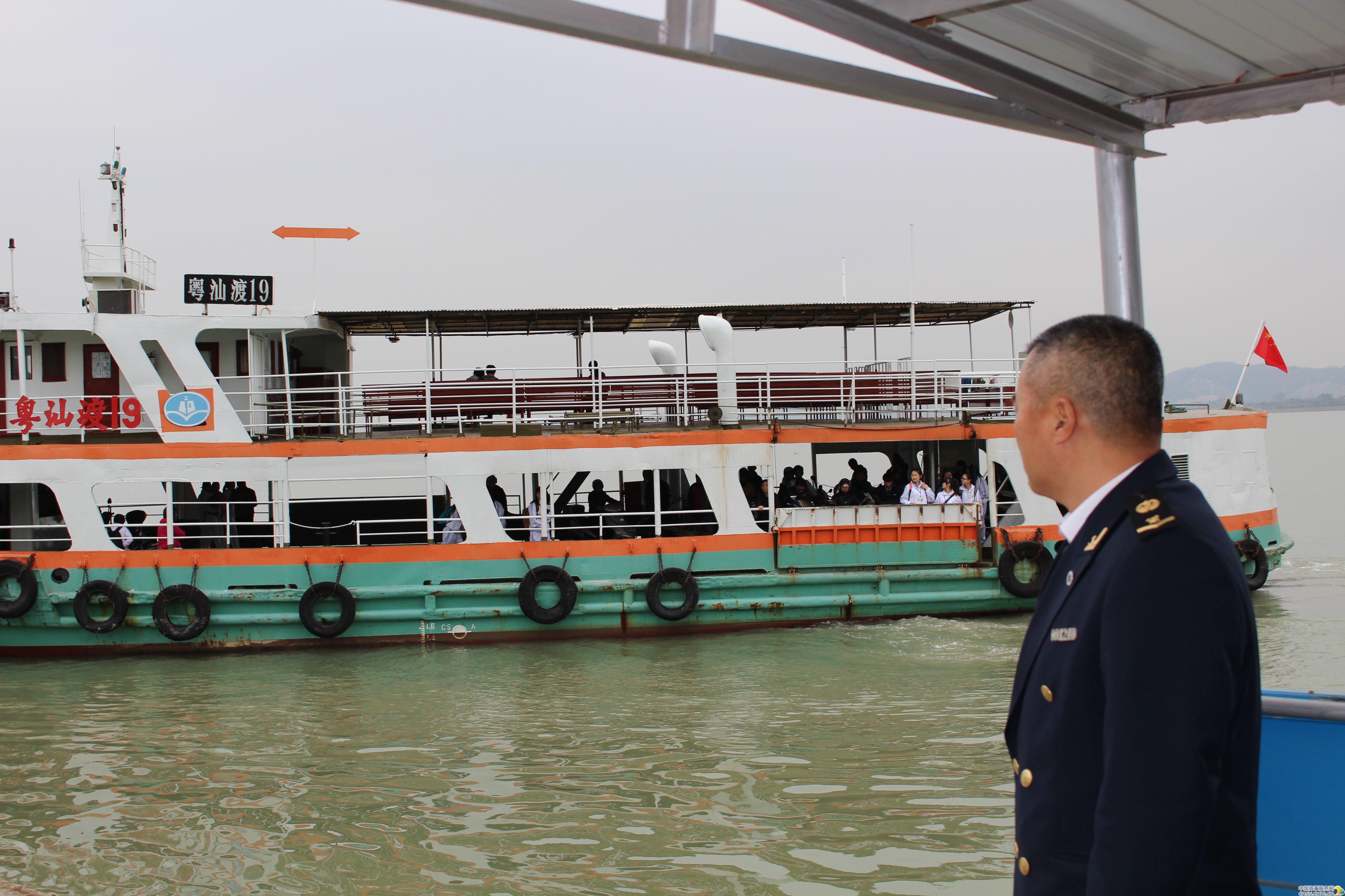 打造渡运安全“斑马线” 海事部门强化渡口安全监管