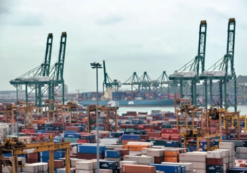 新加坡港2014年集装箱吞吐量3390万TEU