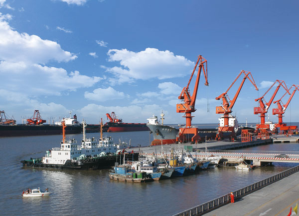 中国港口发展需做好“转身向海”这篇大文章