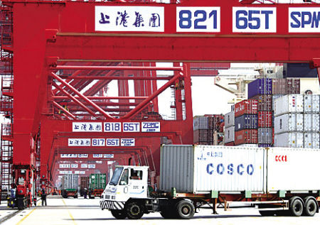 Shanghai January box volume up 5.3pc to 3.16 million TEU