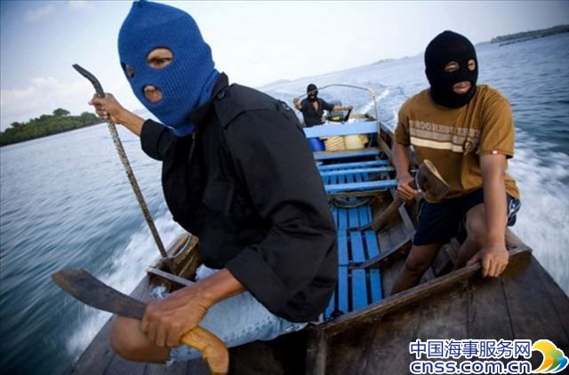 马六甲海盗向泰国油船投放炸弹