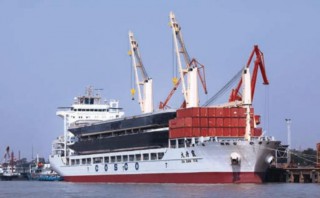 Cosco Freighter Arrested in Colombia