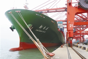深圳港全国首倡 船舶靠泊转用低硫油