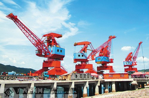 梧州港加快港航建设 年吞吐能力将达5000万吨
