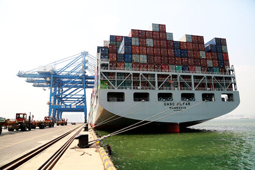  大连港开通“欧洲至日本”国际集装箱中转业务