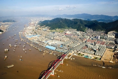 Zhoushan port eyes IPO funds to build valemax-sized berths