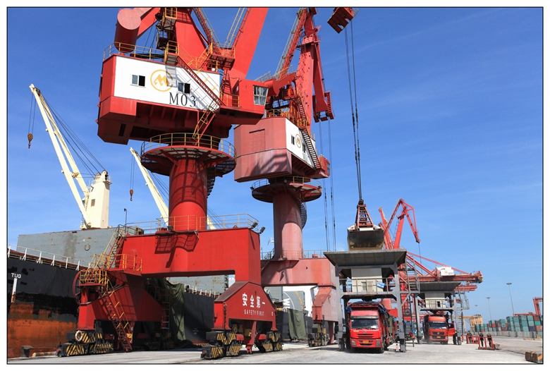 漳州招商局码头：上半年吞吐量近一千万吨创新高