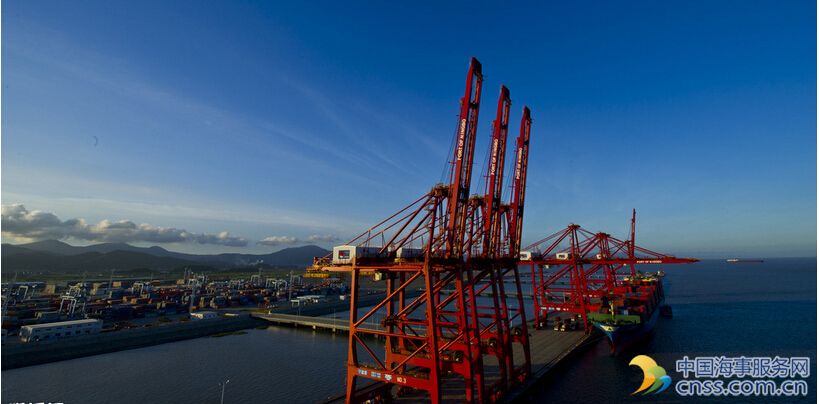 宁波梅山港上半年集装箱吞吐量超百万标箱