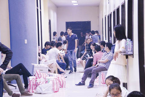 菲律宾移民局拘捕180余外国人 部分中国人已获释