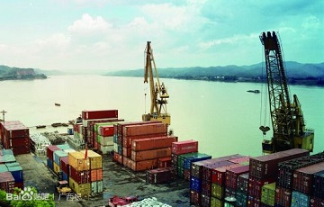 梧州港集装箱吞吐量超21万标箱 增长14%