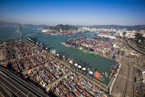和记港口上季纯利升8.5%至3.99亿元