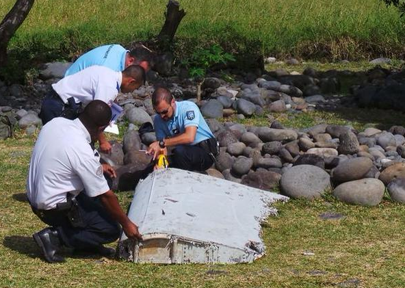 印度洋飞机残骸“高度疑似”来自波音 或揭开MH370失踪之谜