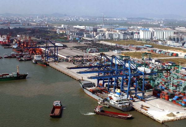上海“最年轻”港口正式开放 年吞吐量251万吨