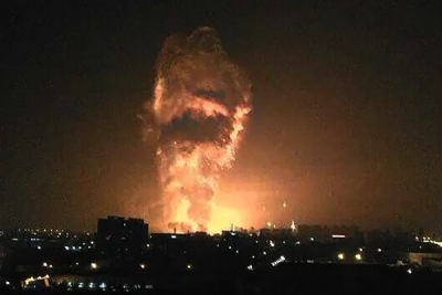 Massive explosions hit Tianjin port