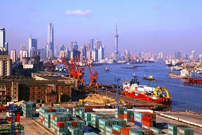China to crackdown on excessive port-related charges