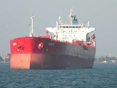 Scorpio expands loan facility for newbuilds
