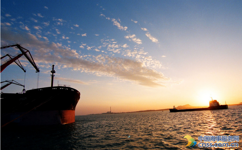 海南调整港口船舶使用费和设施保安费 取消靠垫费