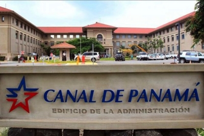 Panama Canal records historical tonnage