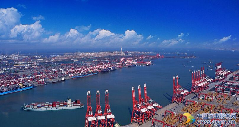 中国需求低迷 美国驶离港口的集装箱空空如也
