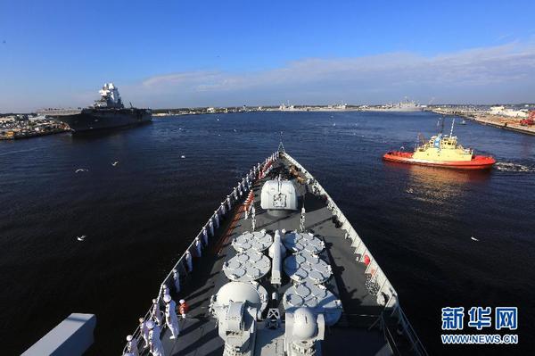 中国海军152舰艇编队抵达美国访问