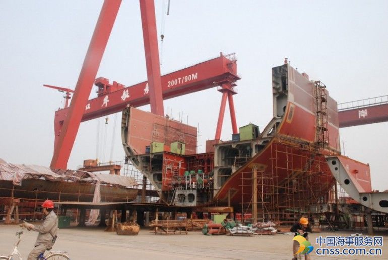 Ningbo Ocean Shipping orders four boxships at Kouan Shipbuilding