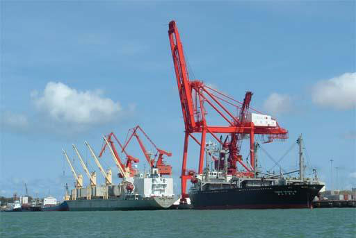 海南省政府批准洋浦港8个新码头泊位对外启用