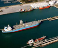 Singapore Dec ex-wharf 380 bunker fuel concludes at premiums of $1-$1.50/mt