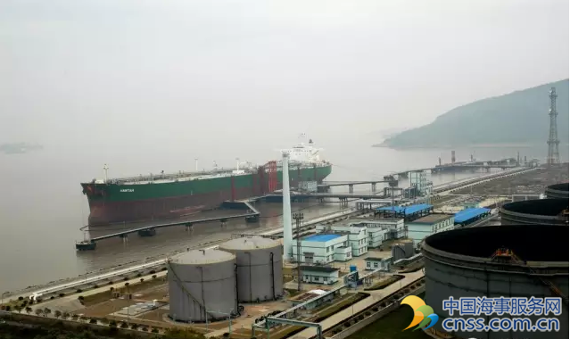 中国唯一45万吨原油码头被日船撞坏获赔5500万