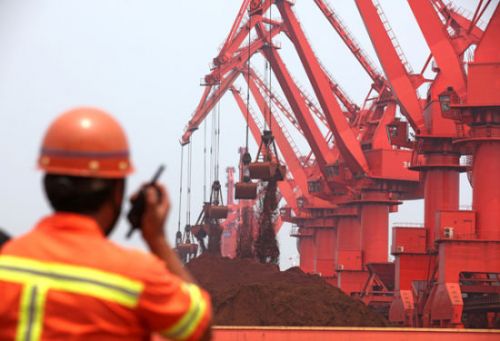 即将迎来2016年 中国港口铁矿石库存创7个月新高