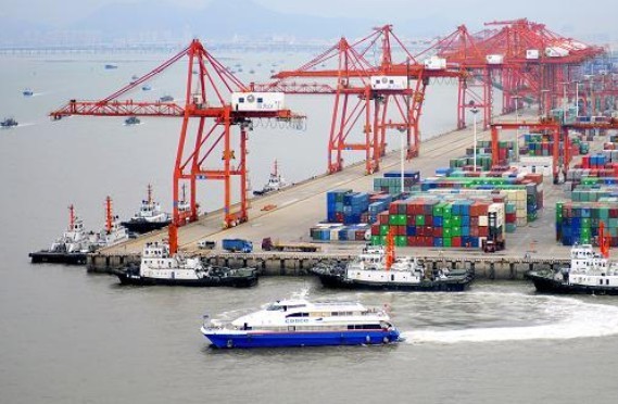2015年福建沿海港口货物吞吐量完成4.13亿吨