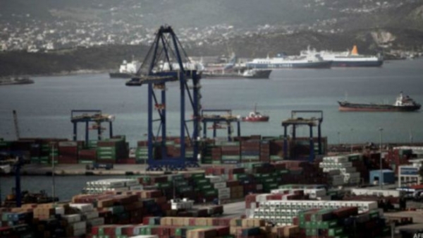 希腊批准中国中远集团购买该国最大港口67%股权