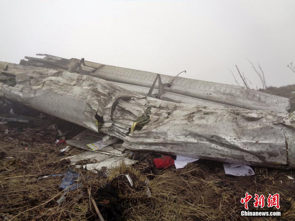 尼泊尔坠毁客机上23人全部身亡 包括一名中国游客