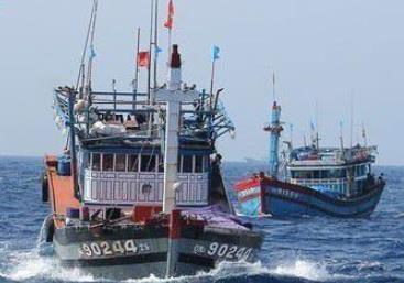 两韩国轮船涉嫌撞沉中国船舶致9名船员失踪