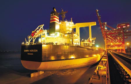 南通港完成吞吐量逾五千万吨 同比增长2.4%
