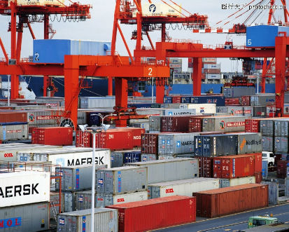 为了应对即将实施的集装箱称重新规，各方均积极表态，港口和航运企业已有所行动，但货主们却表示没有做好准备。