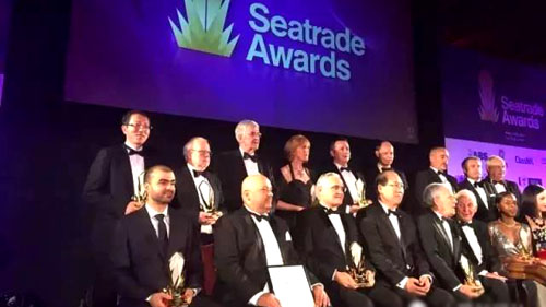 CCS荣获英国海贸集团颁发的“特殊贡献奖荣誉奖