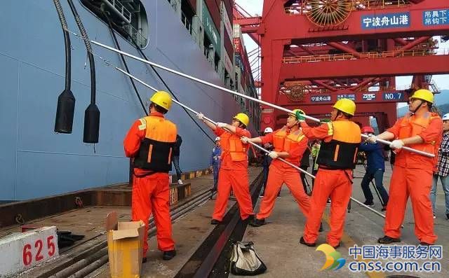 浙江省首个港口高压岸电项目投运 专供远洋大型船舶