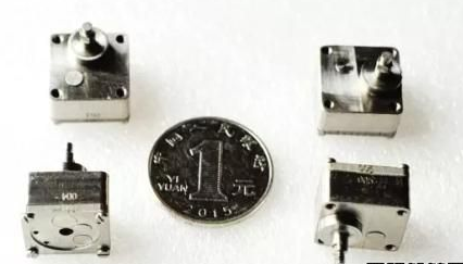 清平机械生产出微型舵机减速器